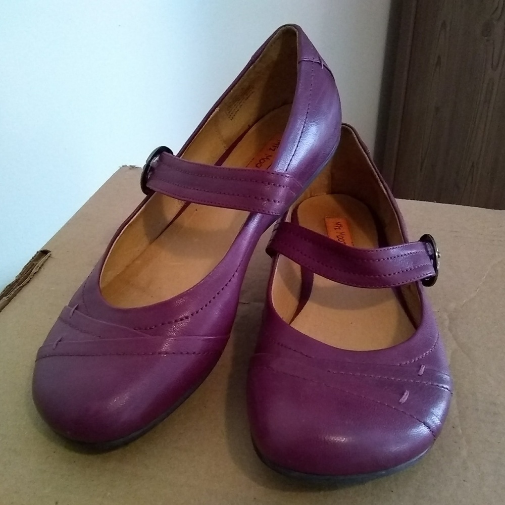 Miz Mooz Dorian Mary Janes Purple sz 8.5